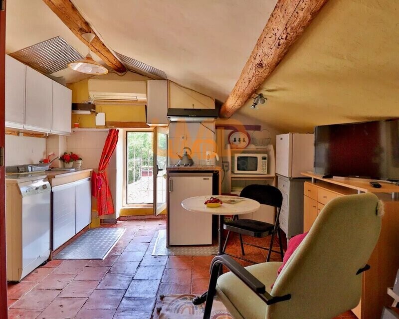 Studio 10.95M2 - Meublé - Climatisé - Centre Sterr ET Centre Bourges - 30e288f1-70aa-4638-856f-9aec2a094ab1