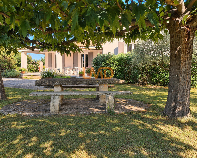 Maison 3 chambres - dépendance - piscine - pool house - 2 garages - Chatgpt image 16 sept. 2026  16 45 57