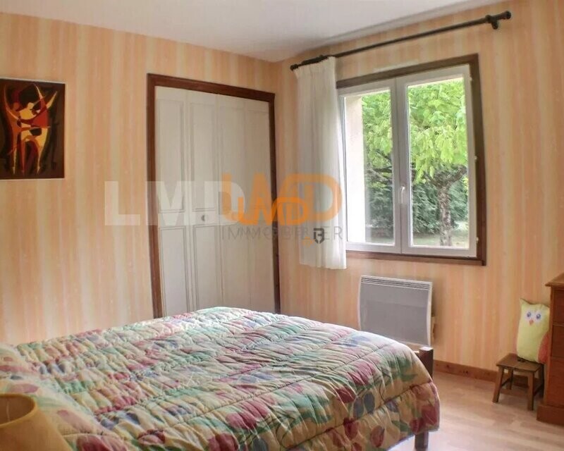 Maison Familiale. - 0222228c-0f90-460c-af18-7d3c2cf50e12