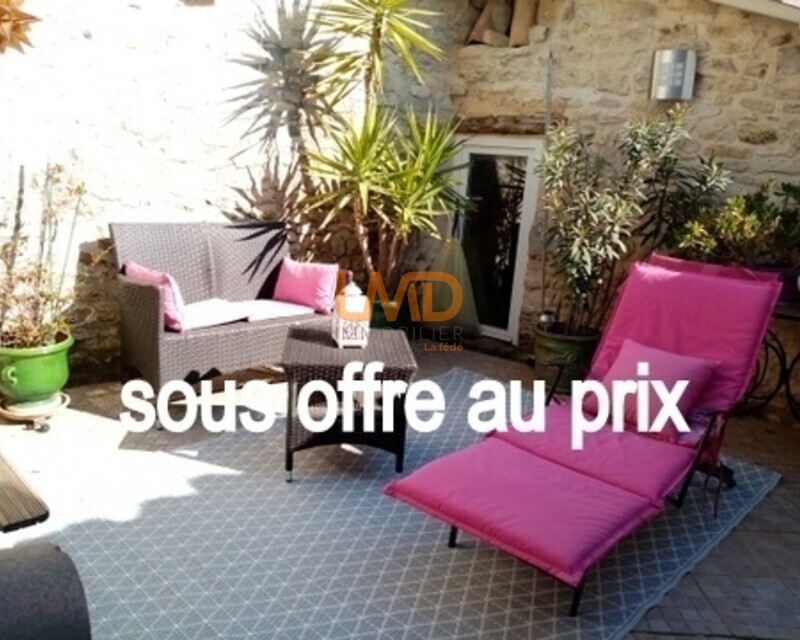 Maison de village cour + terrasse tropézienne - Img 20210422 172321