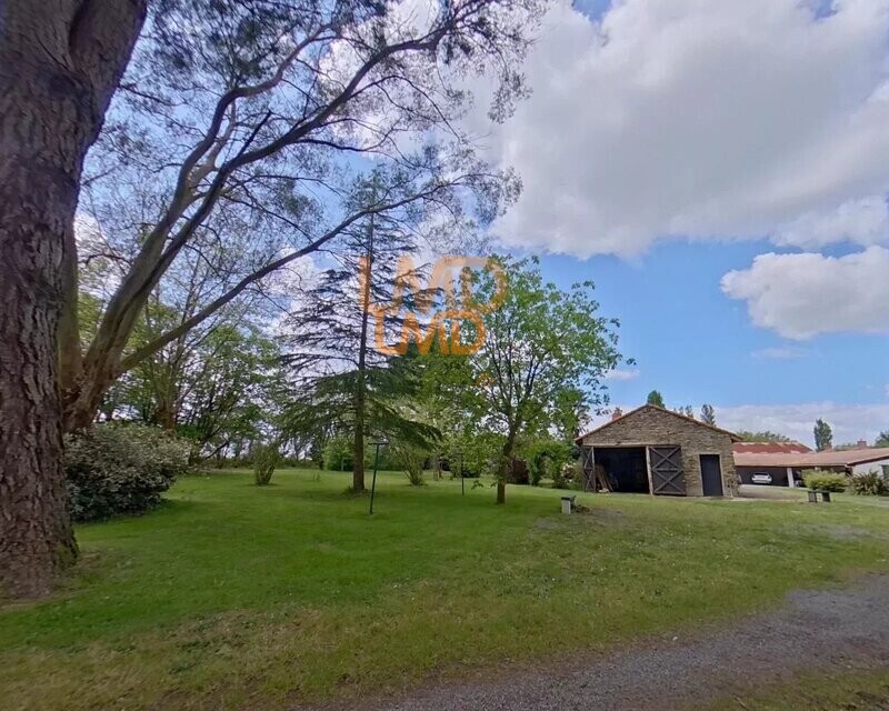 Ancienne Longère rénovée 220m² à Frossay - c5f747c5-2005-4c64-9dc1-5f2cb76f19e2