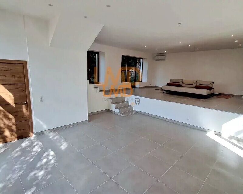 vue dégagée - exposition sud - proche des commodités - climatisation - 4a036e4e-44f5-44af-a261-3dc3b03125a5