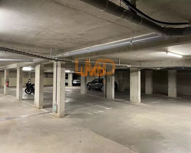 Place de parking Brignoles - e5294ffe-428e-47f6-9ad3-974ebb20be54