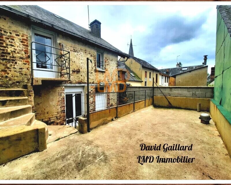 Maison de bourg T4-terrasse-Proche Commodités - a551793c-cdc5-4a49-a688-bef347e298ad