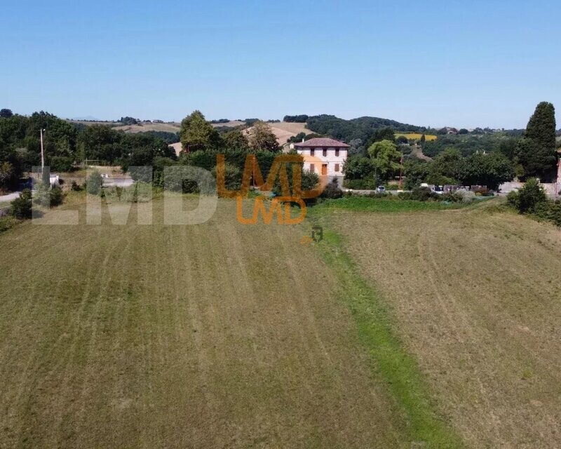 Terrain constructible à BAX (31310) - d240e4f2-7d38-4507-85e4-82d4ce2f0ef7