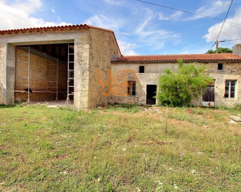 Maison à Restaurer - 7136c9e8-3cd1-4441-ac91-47e6430a2672