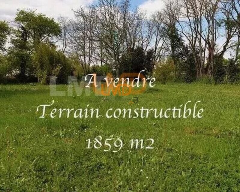 Terrain constructible de 1859 m²  - 56651d4d-0862-4007-9e13-95780fe71dde