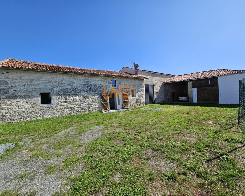 Maison charentaise - 20250917 144033