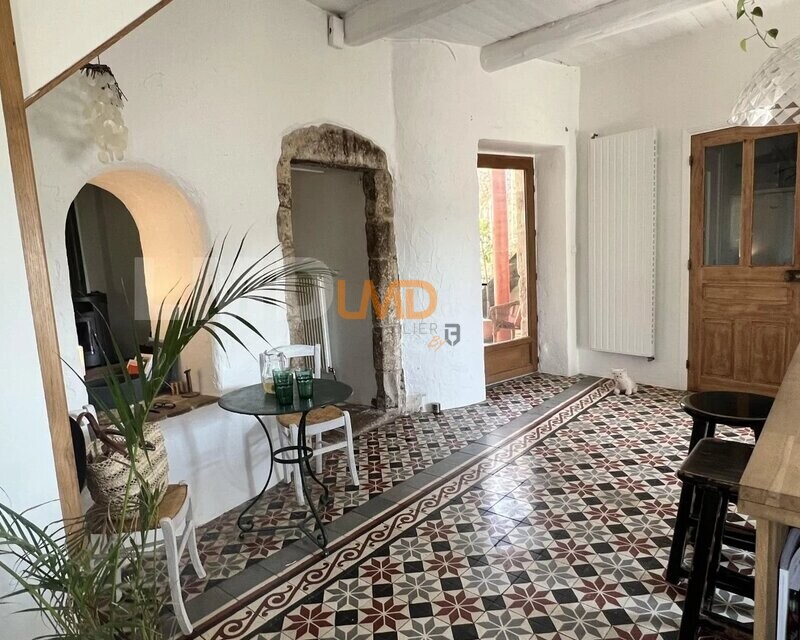Ardèche SUD: Charmante maison de village en pierre avec terrasse - 14555c0d-17e8-44bd-be84-acbee2a9dbfd