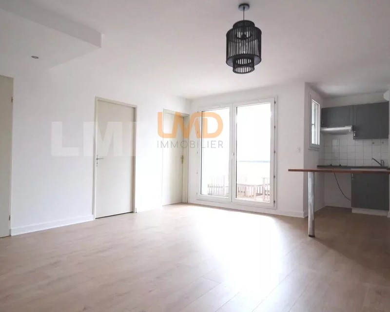 Appartement Type 2 + Parking   - a6d4ee03-a053-4365-a2d8-ae0de22d2a03