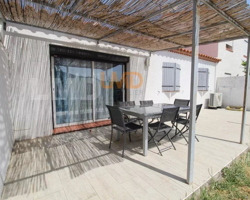 Maison plain-pied, 3 chambres et garage. - 3b116a4a-d521-481b-9e63-7034933ca71e