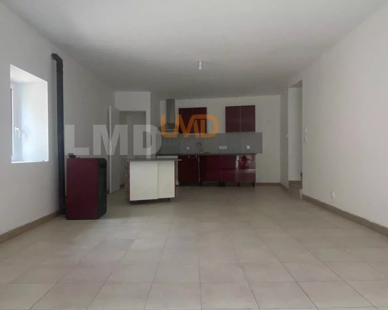 Immeuble composé de 2 appartements rénovés de type T2 et T4 - d097f57a-2150-4df7-8fbd-d14ba45d7ed3