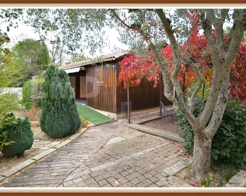 Maison EN Bois SUR 550M2 DE Terrain - d5e49da7-c037-4d27-9378-7eaa0cdcb8d6