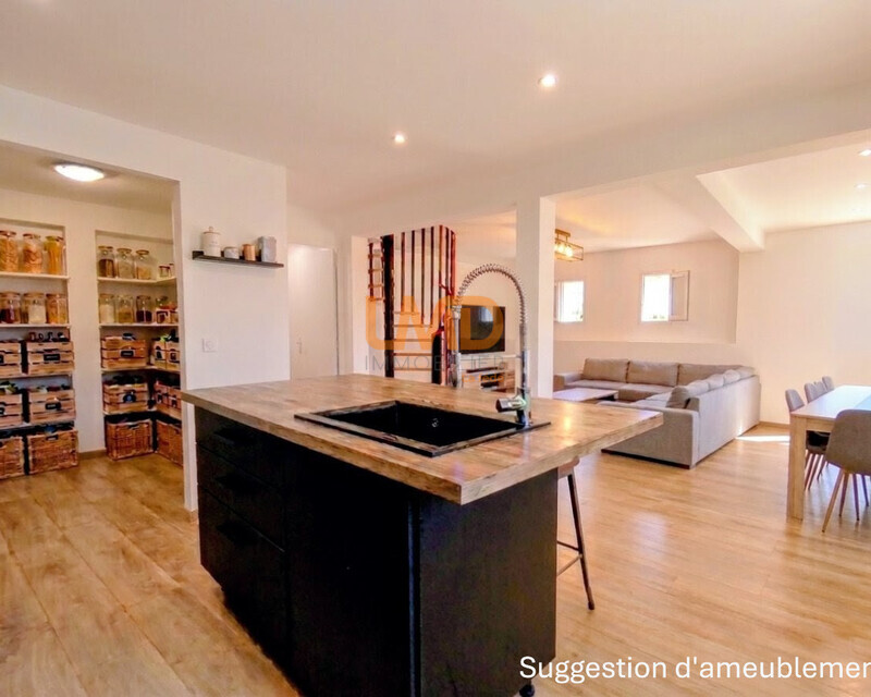 Maison de village rénovée, clé en main, localisation idéale - 1774359280513 2