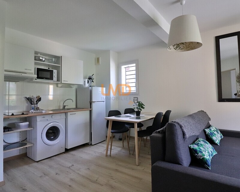 Appartement t2 - terrasse - Station Thermale d'Avène - Img 4040