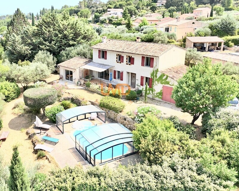 Cotignac: maison T5 de 165m2 sur terrain 1500m2 - Cotignac maison T5 165m2 piscine