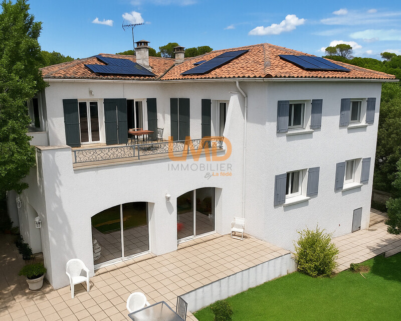 Saint Maximin: maison 286m2 sur 5000m2 - 6 voire 7 chambres - 41a82e5d-451d-409a-b96f-78696d688575