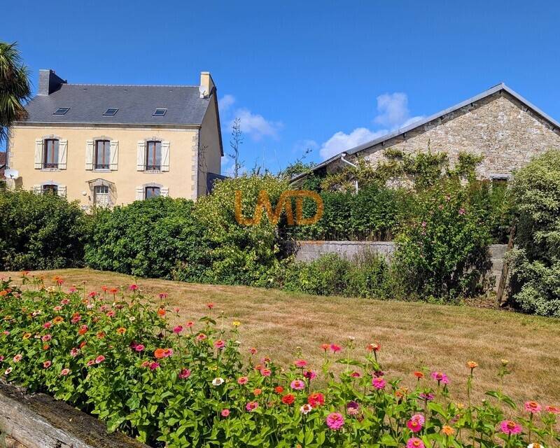 4 Gîtes sur un terrain d'environ 5 000 m2 - Corps de ferme et gîtes à vendre dans le Finistère en Bretagne