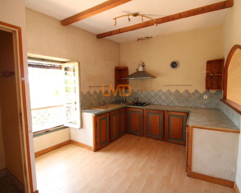 Sauve appartement dans maison de village - Img 5011