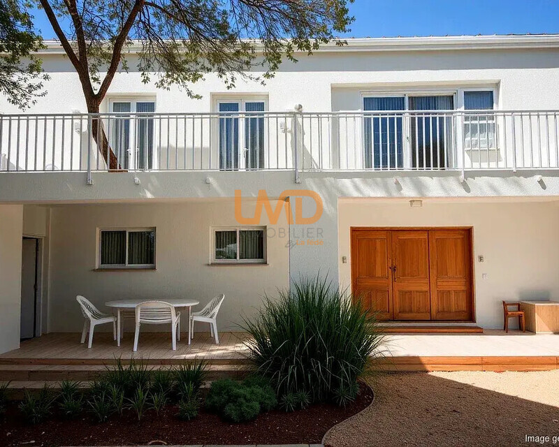 Magnifique villa R+1 rénovée - Ia generated 1775563587