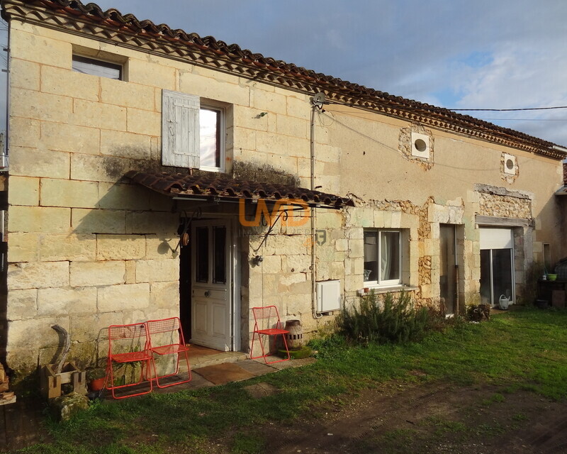 Maison en pierres sur étage 156 m2 - 2025-02-08 001 076