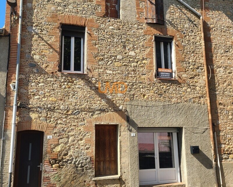 Maison de village de 120 m2 habitable environ sur 3 niveaux de 70 m2.  - 20250918 154212