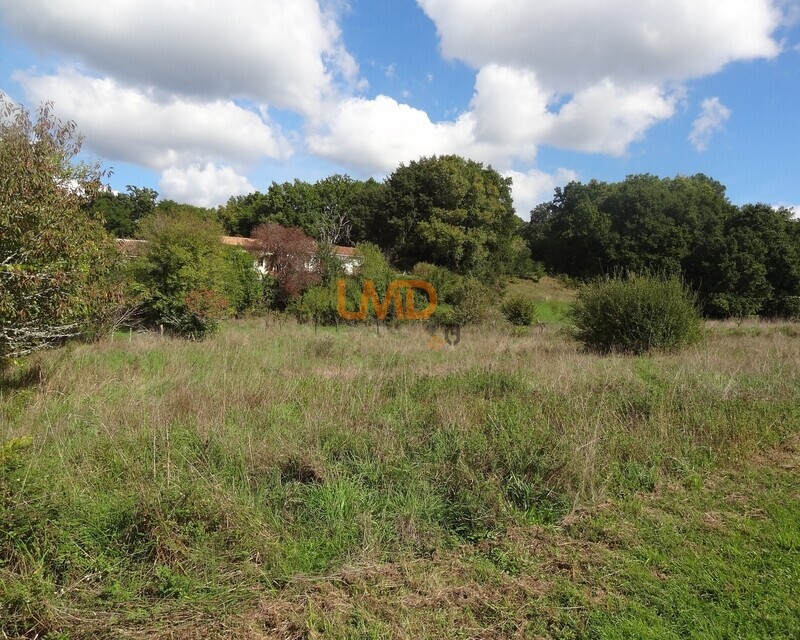 Terrain à batir  - Mousel 014