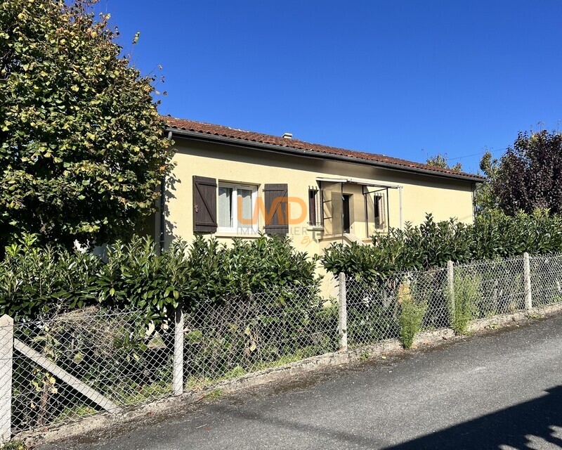 Maison 3 chambres et sous sol Cransac les therme Aveyron  - Exterieur est