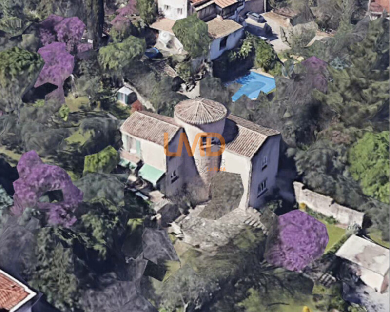 Villa atypique proche centre-ville, grande parcelle - Capture d écran 2025-11-21 à 17.59.14