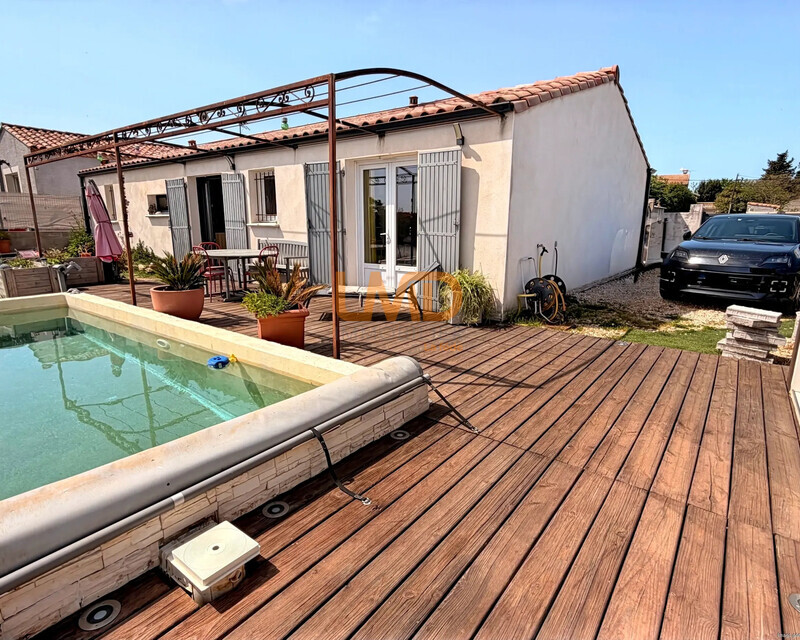 Villa plain pied 3 chambres prox Aigremont piscine vue dégagée - Ia generated 1779983305
