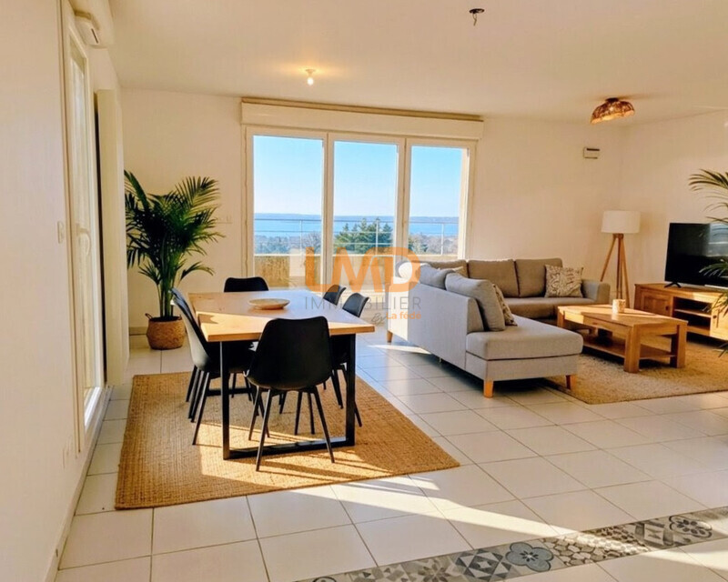 Dernier étage, parking, terrasse 70 m² vue étangs - 1775372415362 2