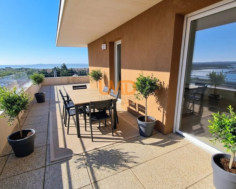 Dernier étage, parking, terrasse 70 m² vue étangs - 1775371645617 2