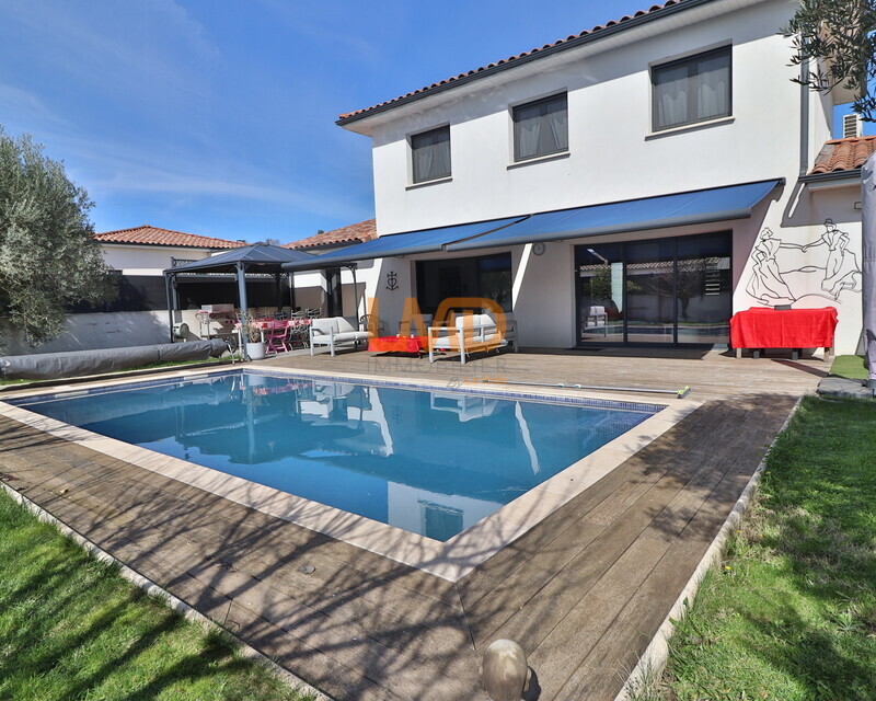 Maison contemporaine-6 pièces-piscine-garage - Img 1651