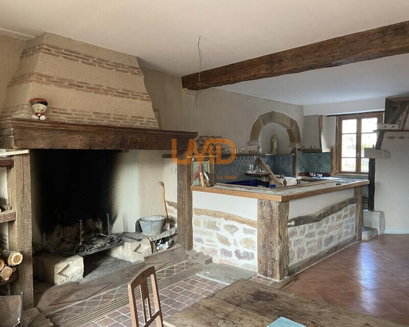 Maison atypique  - 0840329e-a6c6-4852-83a1-61d3c87929f3