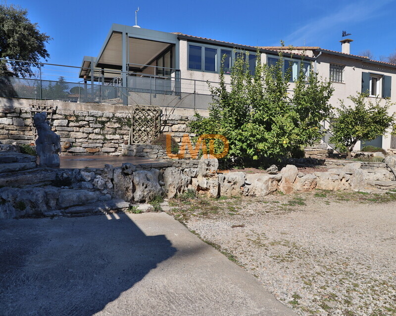 Maison en position dominante - Img 1460