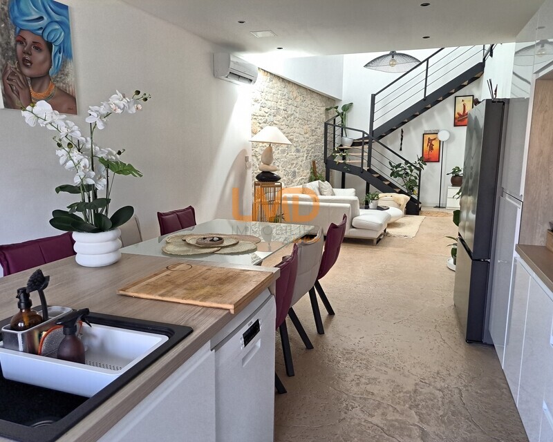 maison de caractère 160m2 avec garage et jardin - Img 20260317 123209 dro