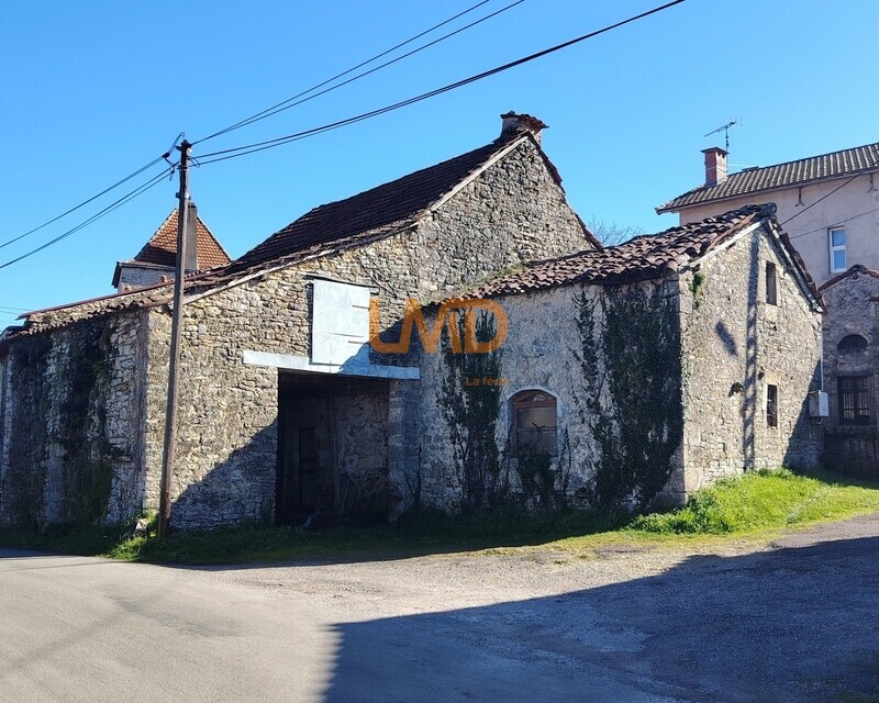 Grange / atelier à rénover - Img 20260317 153109