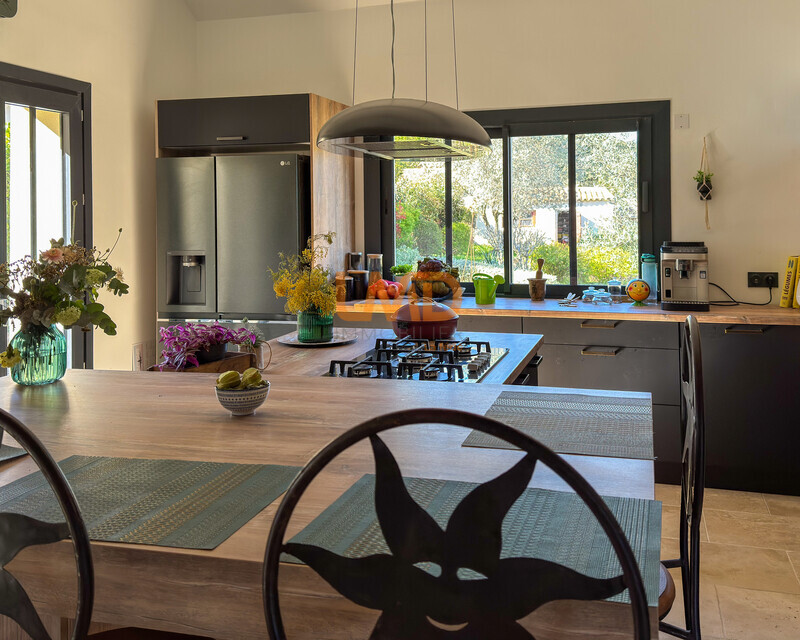 Maison atypique, charme de la pierre et environnement paisible - 15