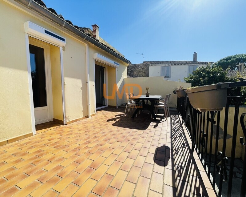 Vigneronne rénovée lumineuse - extérieurs - garage de 95 m² - Img 6303