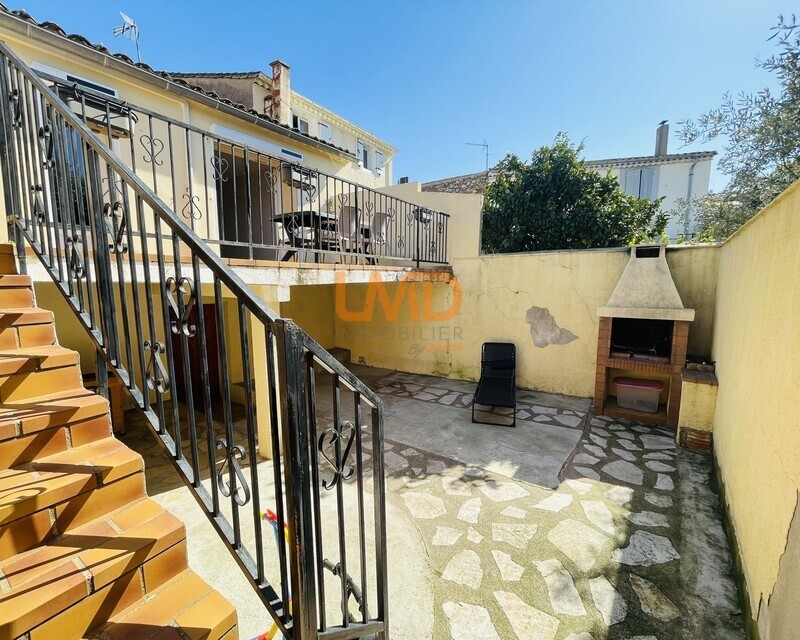 Vigneronne rénovée lumineuse - extérieurs - garage de 95 m² - Img 6307