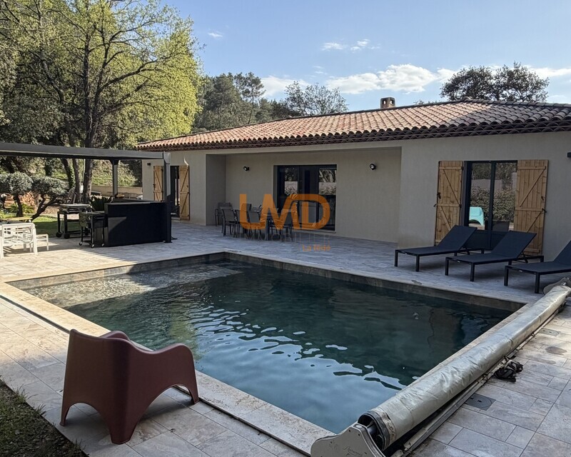 La Motte (83920)-Villa plain-pied RT2020-Piscine-Ecrin de verdure - Img 1616