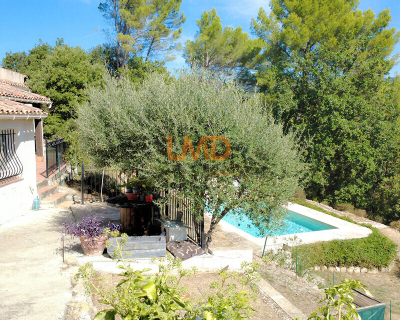 Flayosc – Maison de plain-pied avec piscine, vue dégagée - Dji 0334-fotor-20260914183851