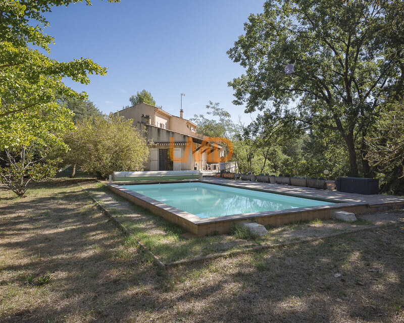 Maison familiale avec piscine sur 3900m2  plein sud. - Dsc9898-hdr-modifier