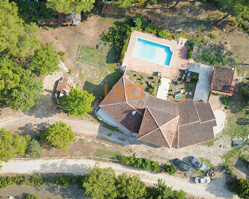 Draguignan – Grande propriété au calme avec piscine et 4 000 m² - Dji 0113-fotor-2025102111523