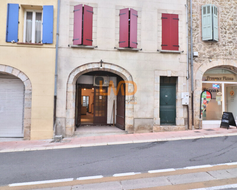 Carcès - Local Commercial - 141m2  - 05d74c7f-d3d6-4413-8327-3233f1b6680e 1 105 c