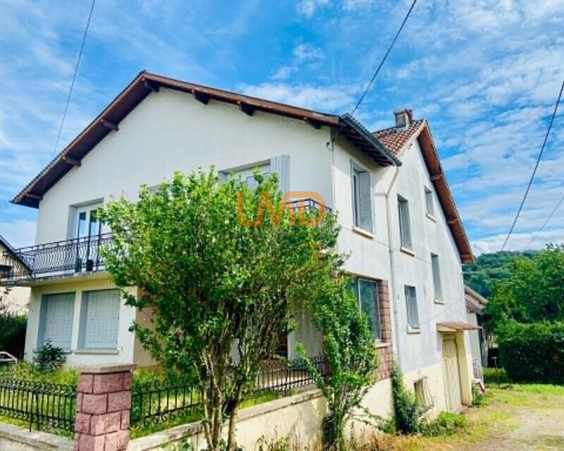 Tres grande maison  - Download