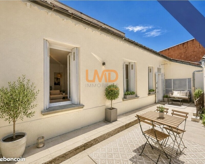 maison de plan pieds, calme, lumineuse, place de stationnement  - Df010540-f4ec-43ab-9032-1429f5465f03 2