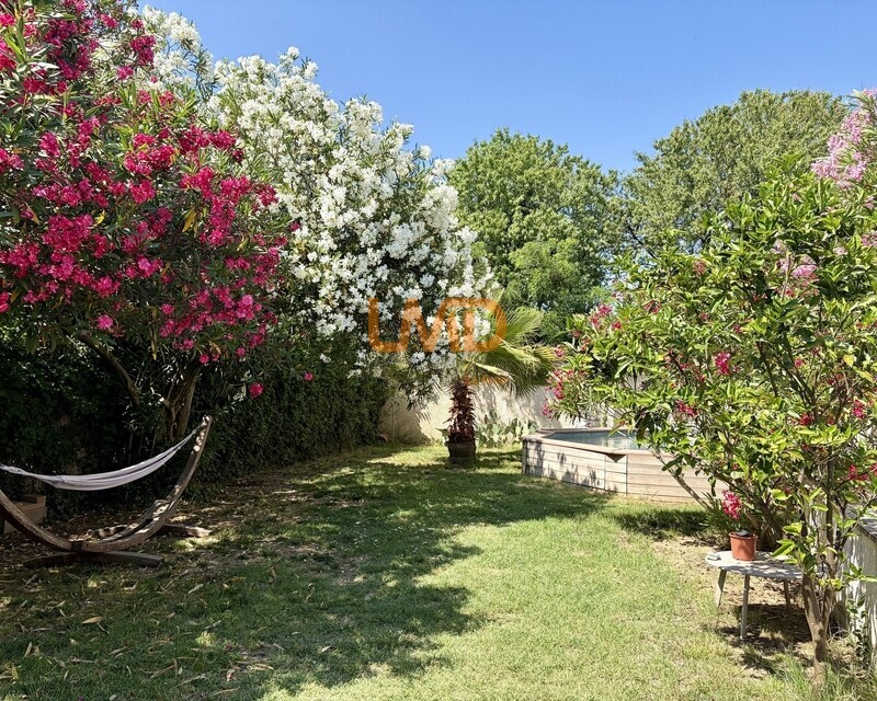 5 mn de Nîmes, 132 m2, 5 pièces, jardin méditerranéen, garage, DPE B/A - jardin exposition ouest