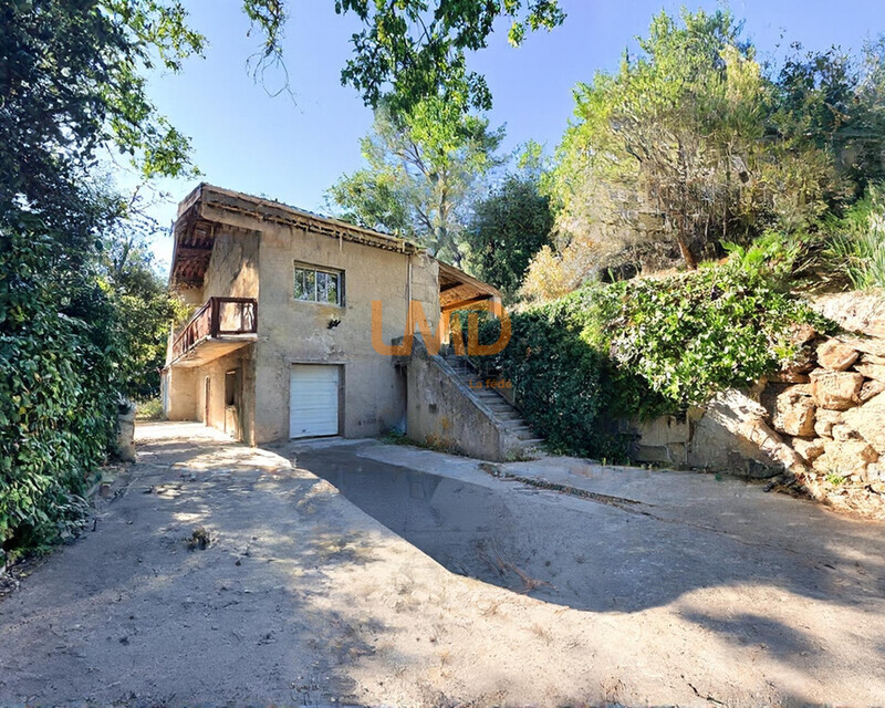Callas – Maison familiale de 130 m2 potentiel d’aménagement - Img 1362-fotor-2026070419428