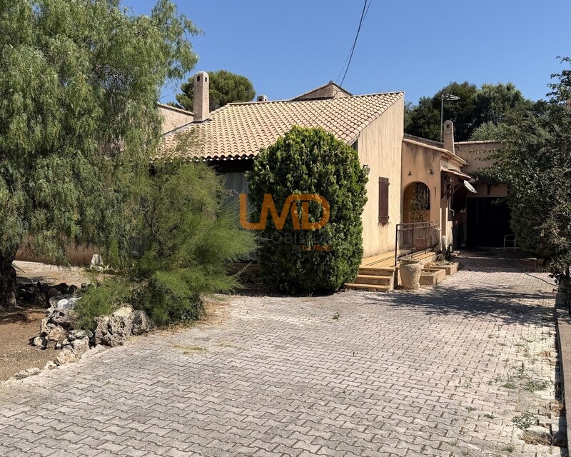 Saint-Aygulf – Villa plain-pied – 200 m de la mer – Terrain 1 250 m² - Img 2922